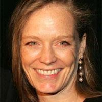 Suzy Amis